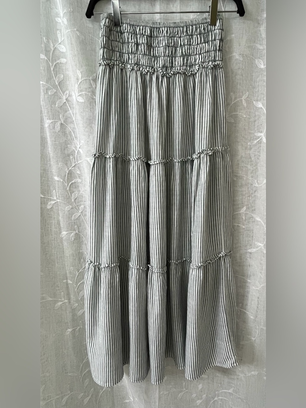 Max Studio Striped Maxi Skirt in White and Green Size XS